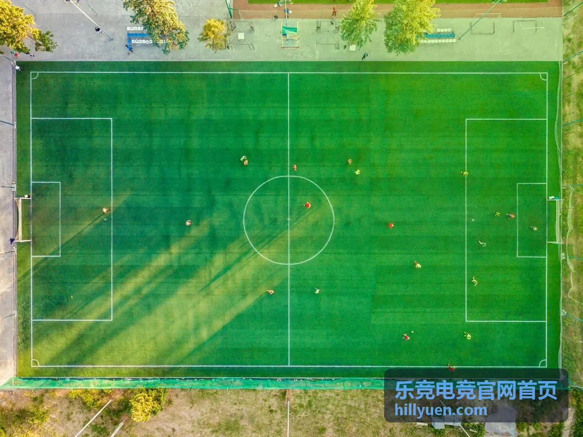 乐竞电竞官网首页装备与硬件分类封面